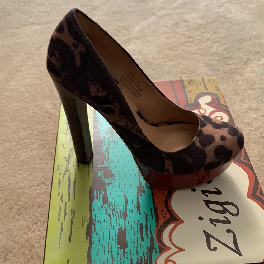Zigisoho Keira Leopard platform heel size 6.5